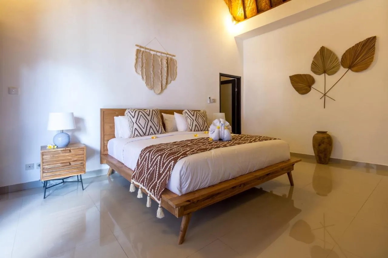 Castelu 3Br Peacefully Villa Near Mertanadi Seminyak  Indonesia