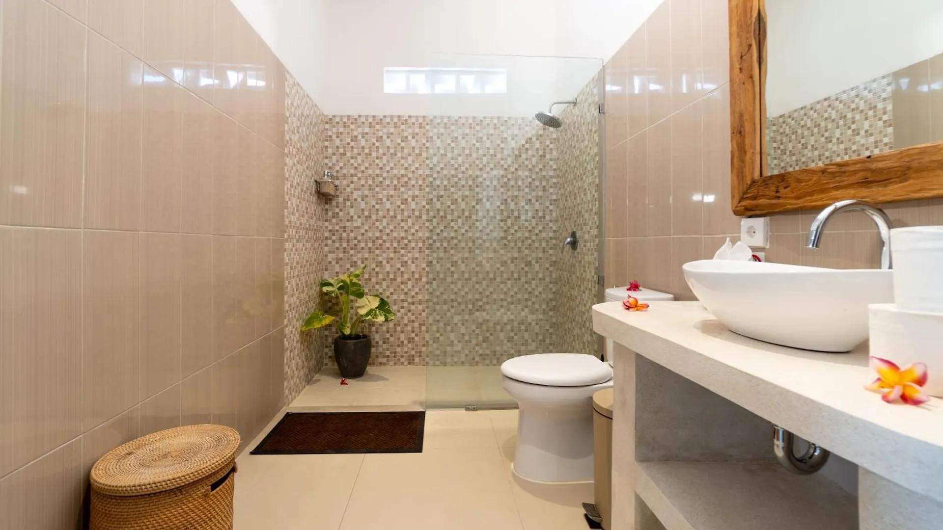 Castelu 3Br Peacefully Villa Near Mertanadi Seminyak  Apartment