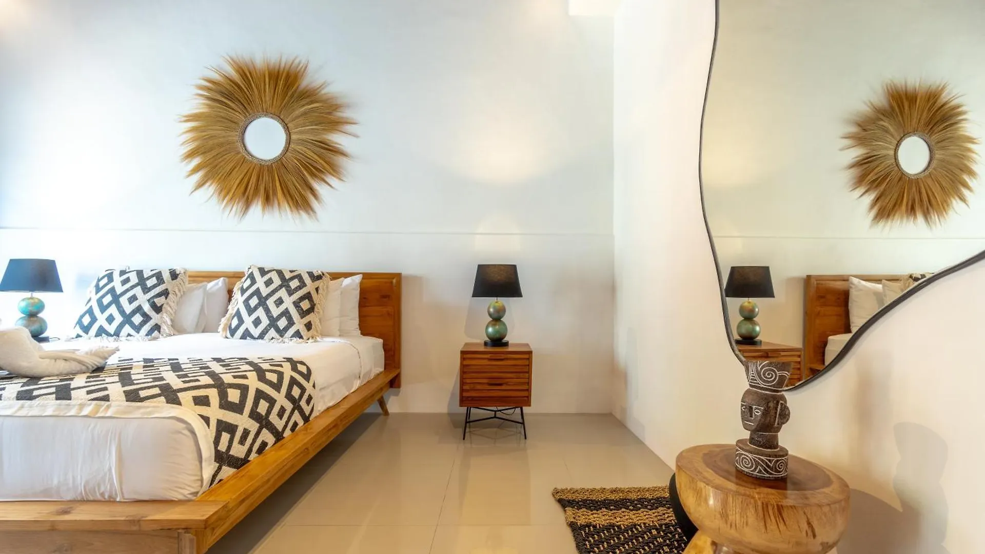 Apartment Castelu 3Br Peacefully Villa Near Mertanadi Seminyak