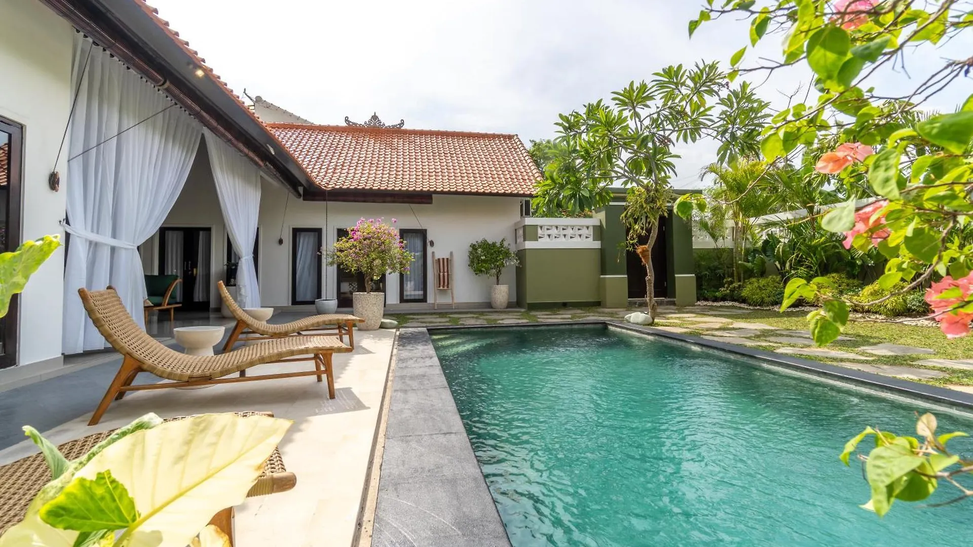 Castelu 3Br Peacefully Villa Near Mertanadi Seminyak 0*,